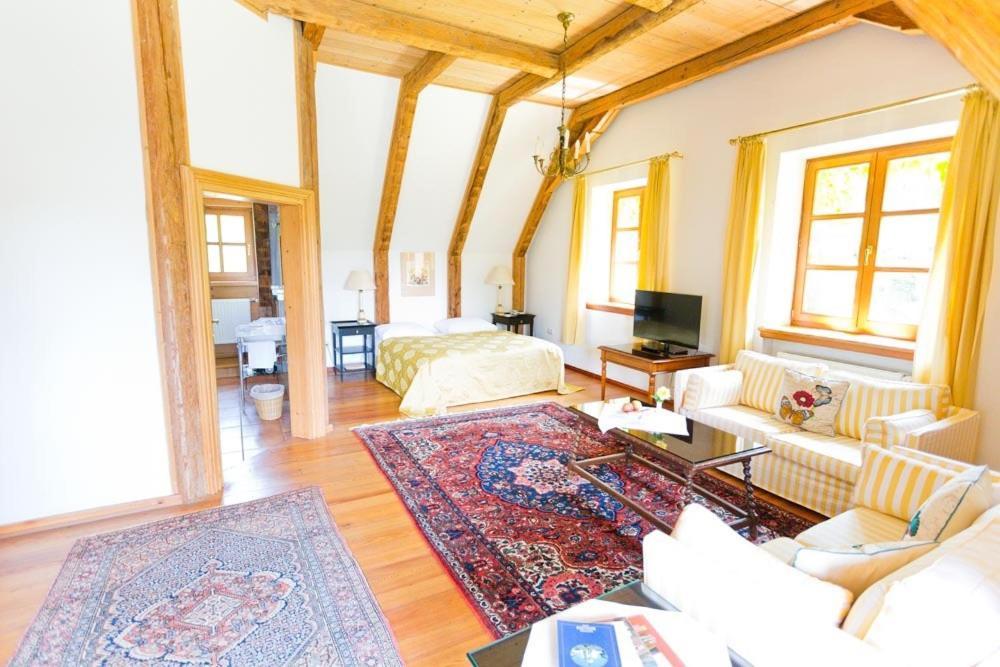 Schlosshotel Obermayerhofen Sebersdorf Номер фото