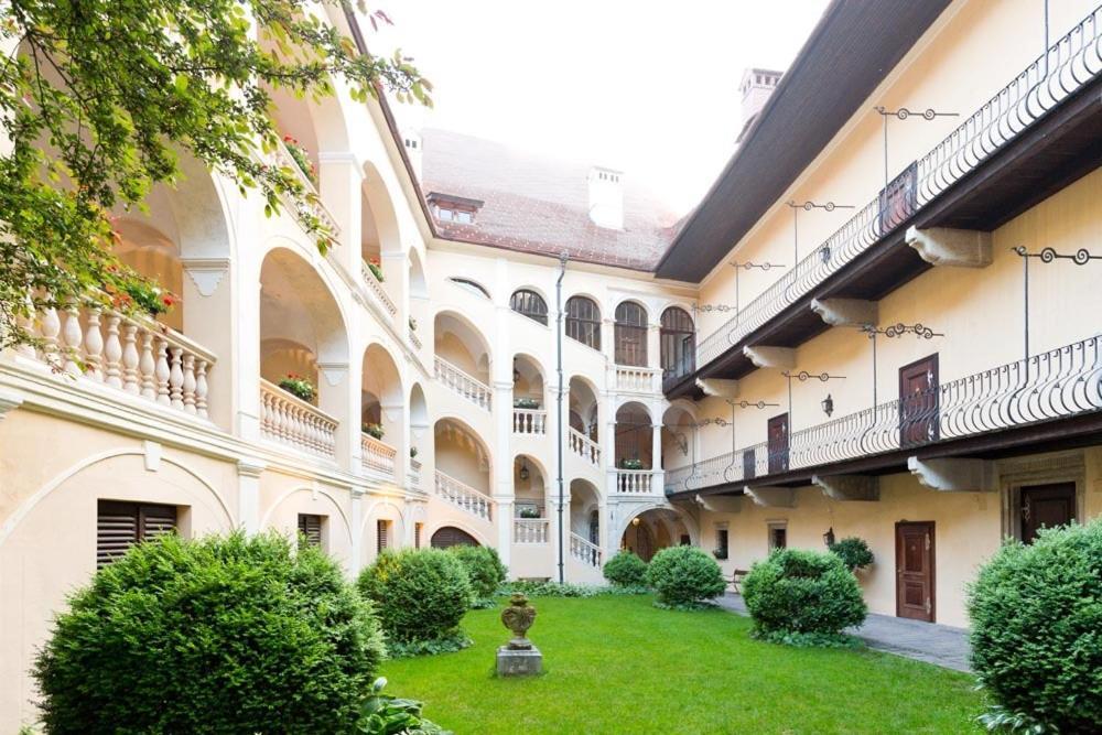 Schlosshotel Obermayerhofen Sebersdorf Екстер'єр фото